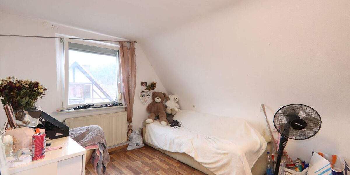 Etagenwohnung Lahr/Schwarzwald Sulz - 8 Zimmer, 156 m&sup2;, 269.000&euro; | Angebot:25740354