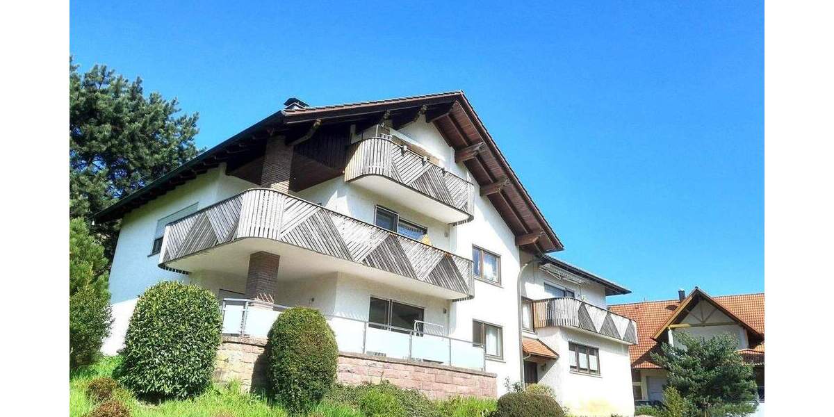 Etagenwohnung Oberkirch Tiergarten - 3 Zimmer, 90 m&sup2;, 683&euro; | Angebot:25659137