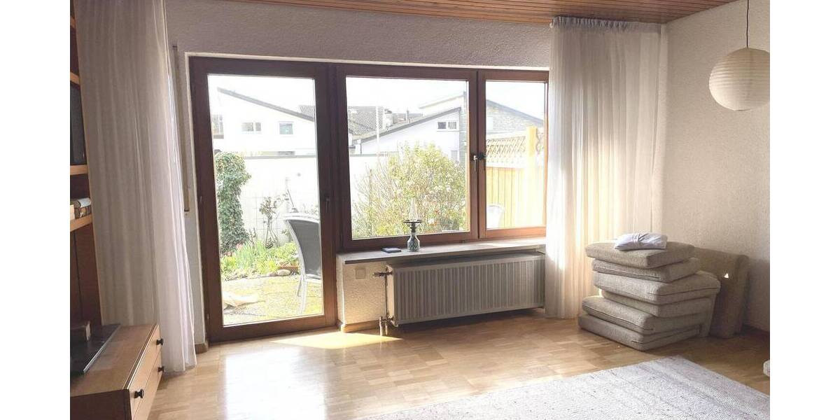 Reihenmittelhaus Offenburg Bühl - 6 Zimmer, 141 m&sup2;, 415.000&euro; | Angebot:26308843