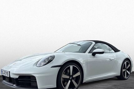 Porsche 992 7.911 km 154.992 &euro; Offenburg 77652