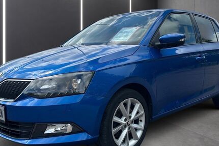Skoda Fabia 103.000 km 10.990 &euro; Bühl 77815