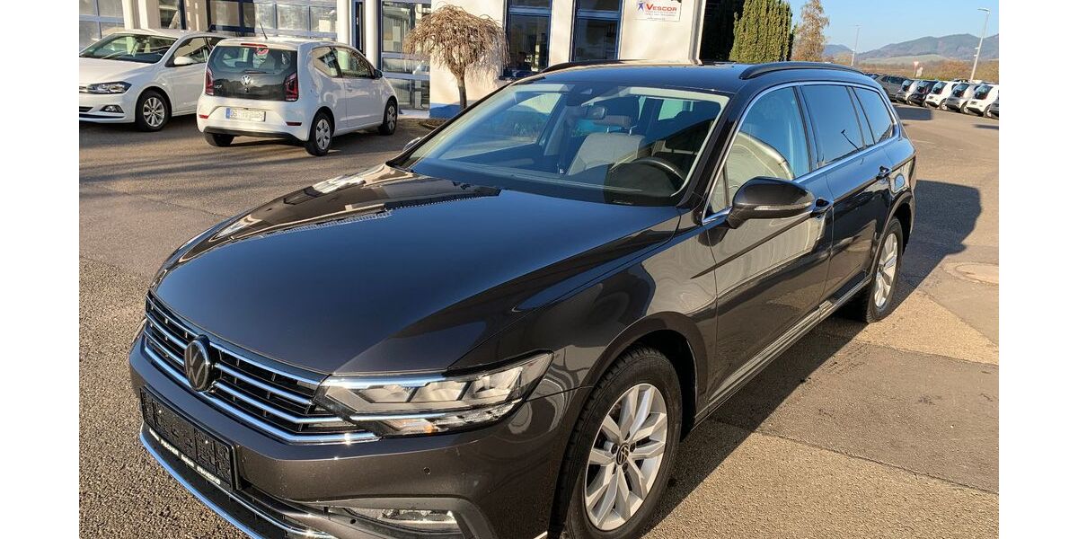 VW Passat Variant 51.420 km 27.500 &euro; Sasbach 77880