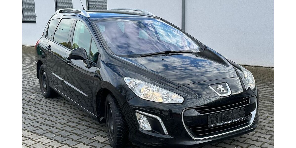 Peugeot 308 270.482 km 2.690 &euro; Ettenheim 77955