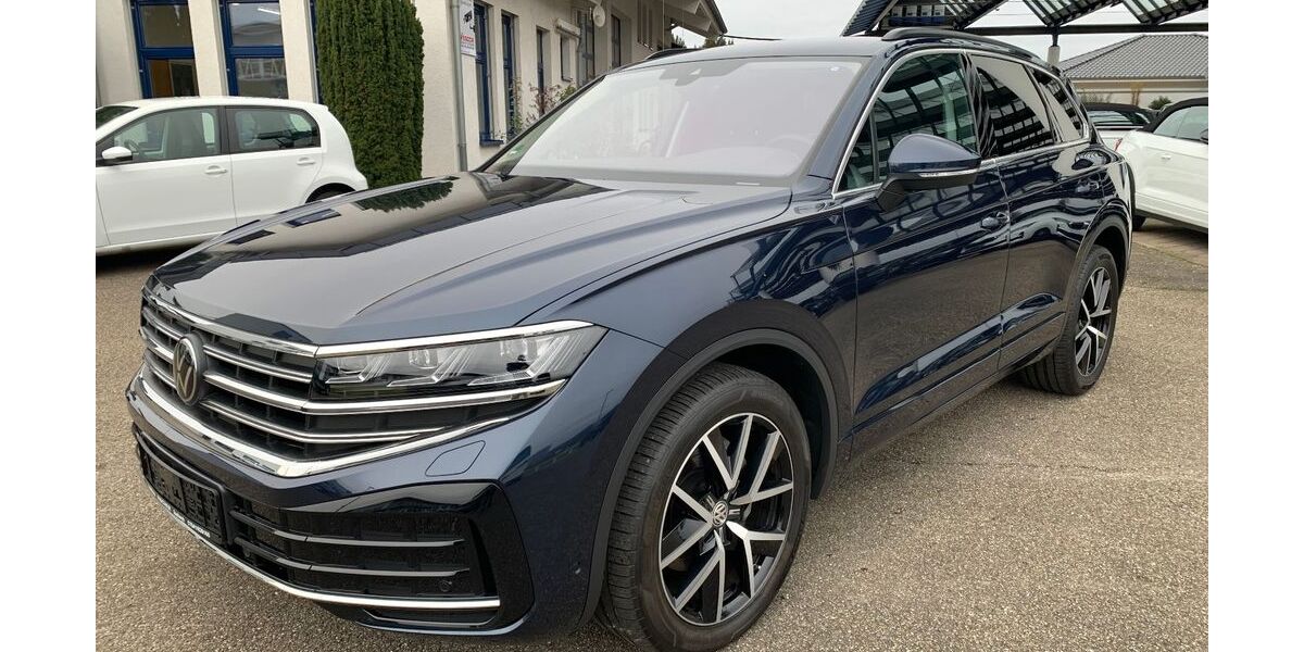 VW Touareg 4.644 km 71.900 &euro; Sasbach 77880