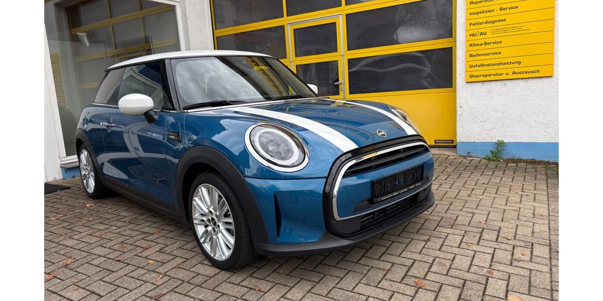 Mini Cooper 52.000 km 19.580 &euro; Lahr 77933