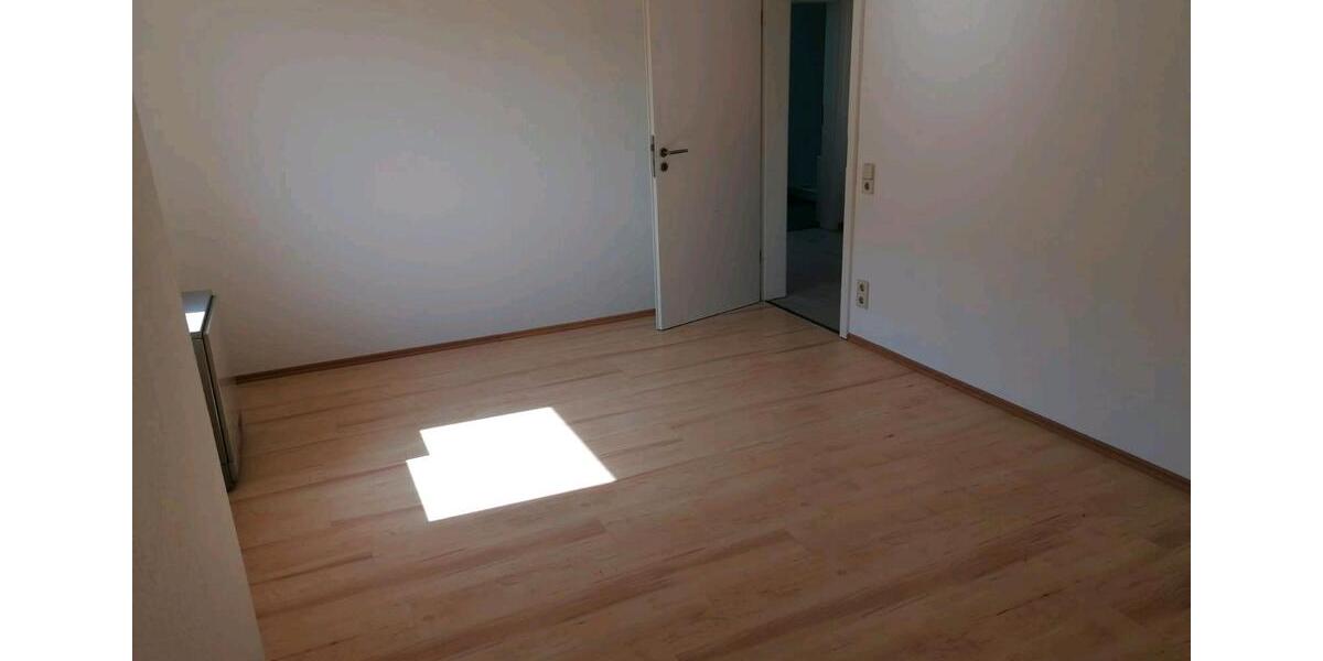 Etagenwohnung Kehl - 3 Zimmer, 93 m&sup2;, 980&euro; | Angebot:25989315