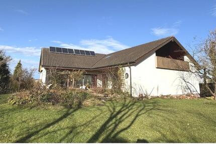 Wohnung Offenburg - 4 Zimmer, 110 m&sup2;, 1.250&euro; | Angebot:25333085