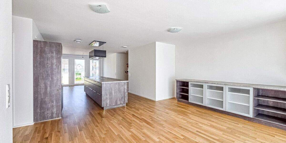 Etagenwohnung Kehl - 4 Zimmer, 119 m&sup2;, 499.000&euro; | Angebot:25694400