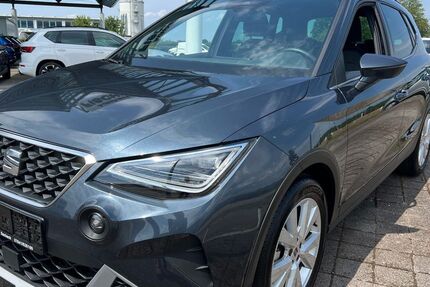 Seat Arona 5.366 km 19.990 &euro; Sasbach 77880