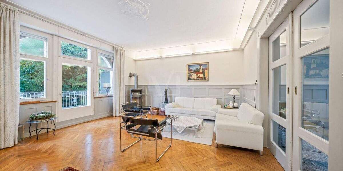 Einfamilienhaus Offenburg Stadtmitte - 1 Zimmer, 352 m&sup2;, 890.000&euro; | Angebot:25660475