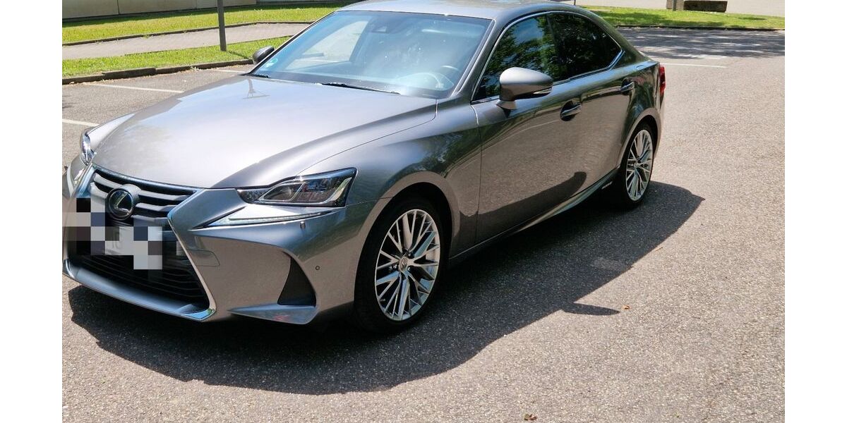 Lexus IS 300 65.500 km 23.750 &euro; Lahr 77933