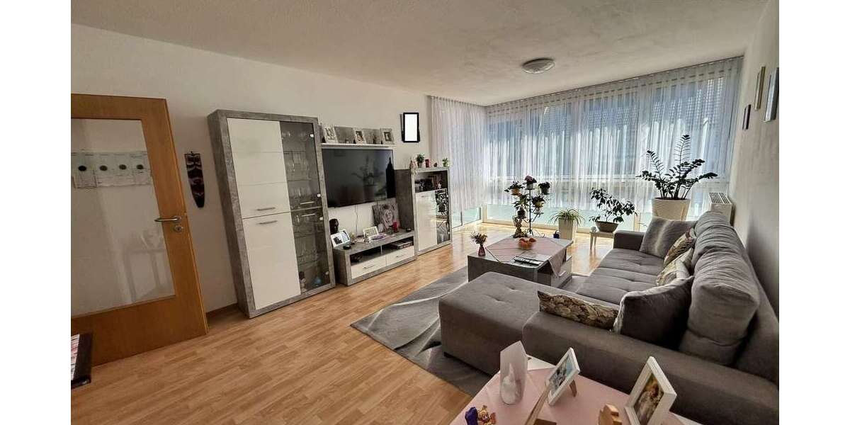 Etagenwohnung Rheinau - 2 Zimmer, 66 m&sup2;, 190.000&euro; | Angebot:26278006