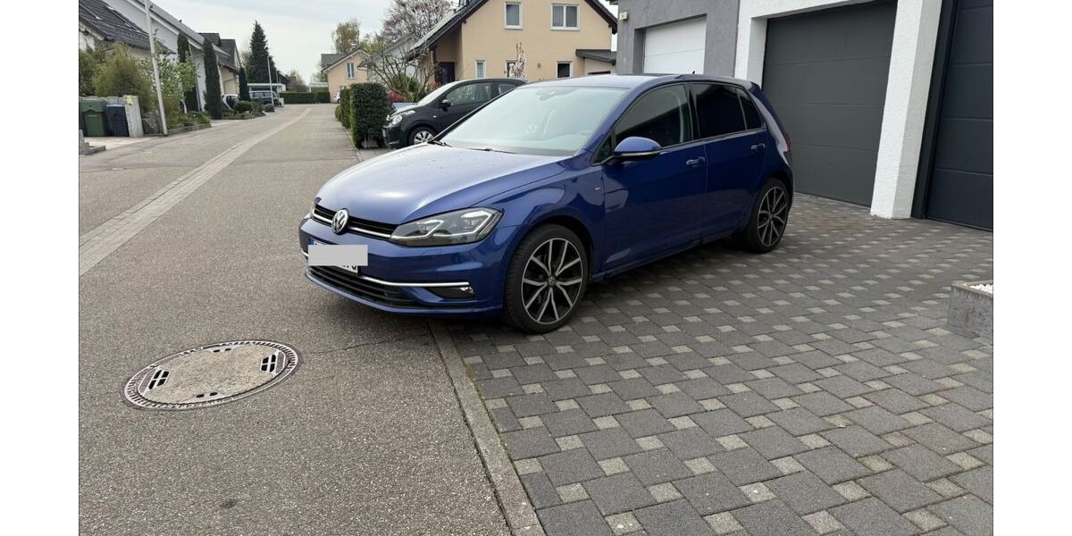 VW Golf 119.000 km 15.600 &euro; Appenweier 77767