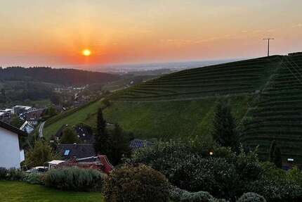 Wohnung Sasbachwalden - 2 Zimmer, 85 m&sup2;, 239.000&euro; | Angebot:25444241