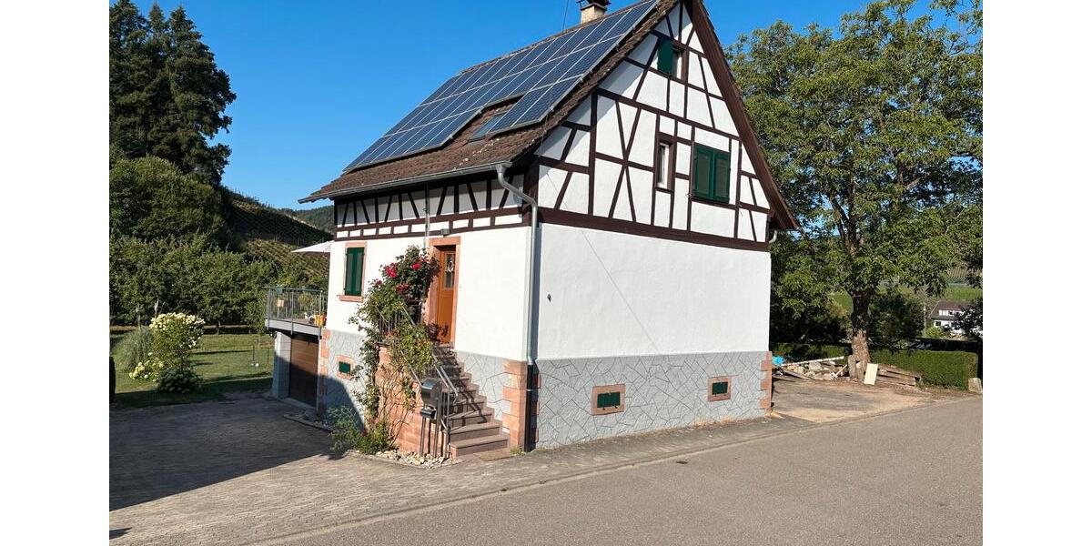 Einfamilienhaus Oberkirch - 5 Zimmer, 120 m&sup2;, 1.820&euro; | Angebot:27617800