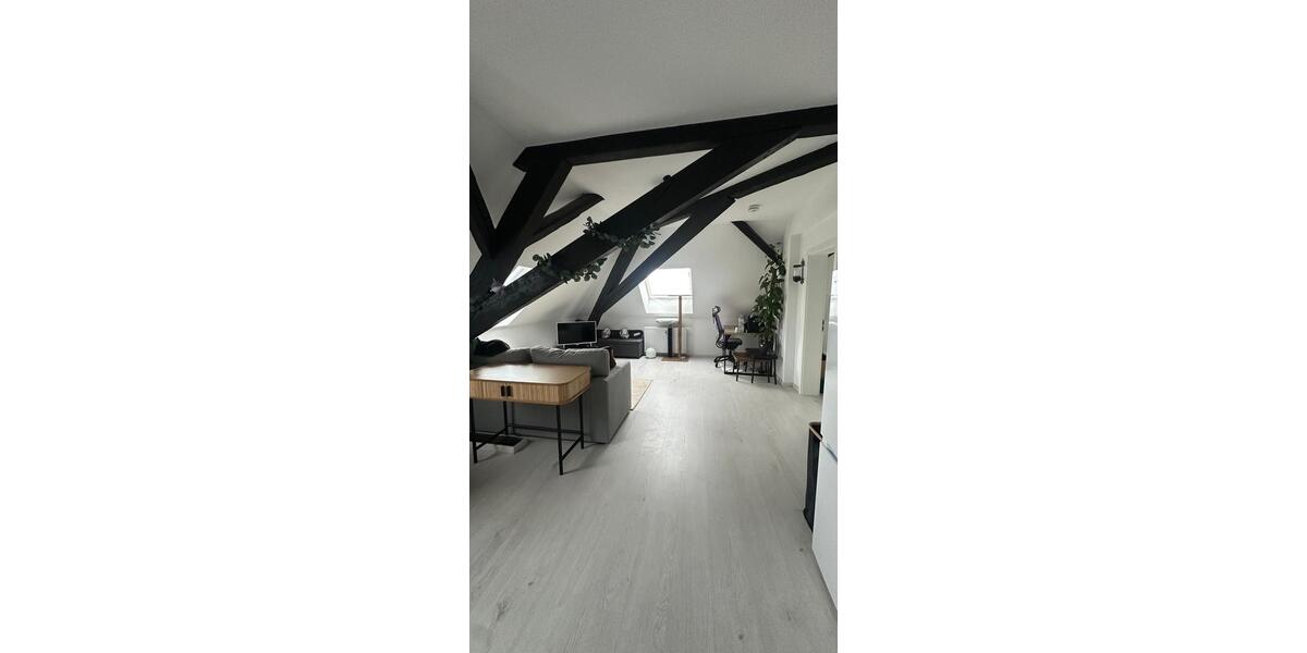 Dachgeschoßwohnung Neuried - 2 Zimmer, 51 m&sup2;, 670&euro; | Angebot:25647316