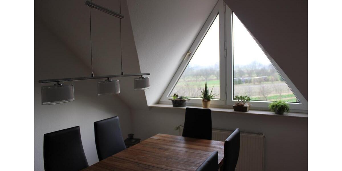 Dachgeschoßwohnung Bühl - 4 Zimmer, 110 m&sup2;, 1.150&euro; | Angebot:25960850