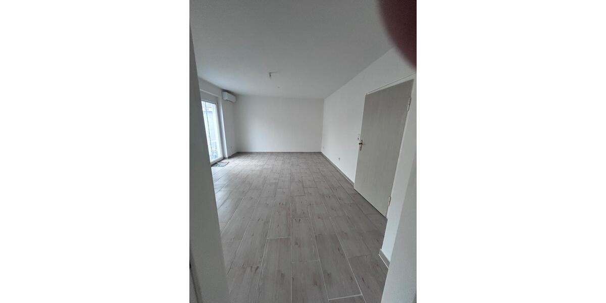 Etagenwohnung Kehl - 3.5 Zimmer, 77 m&sup2;, 1.120&euro; | Angebot:25432156