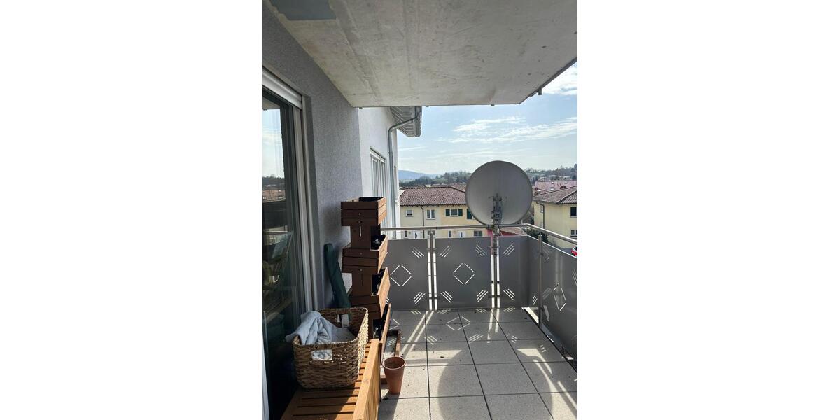 Etagenwohnung Lahr (Schwarzwald) - 2.5 Zimmer, 74 m&sup2;, 1.220&euro; | Angebot:25985920