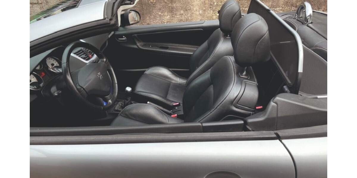 Peugeot 207 CC 63.900 km 3.900 &euro; Durbach 77770