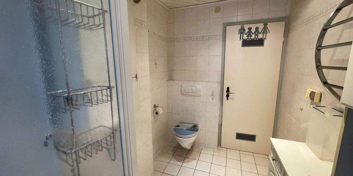 Etagenwohnung Hausach - 3 Zimmer, 74 m&sup2;, 218.000&euro; | Angebot:25703704