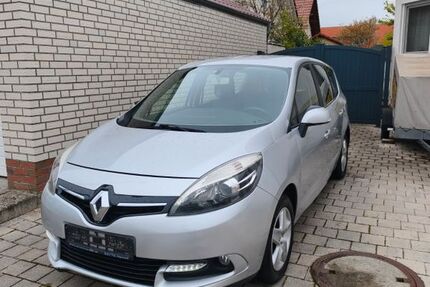 Renault Grand Scenic 250.500 km 5.900 &euro; Offenburg 77656
