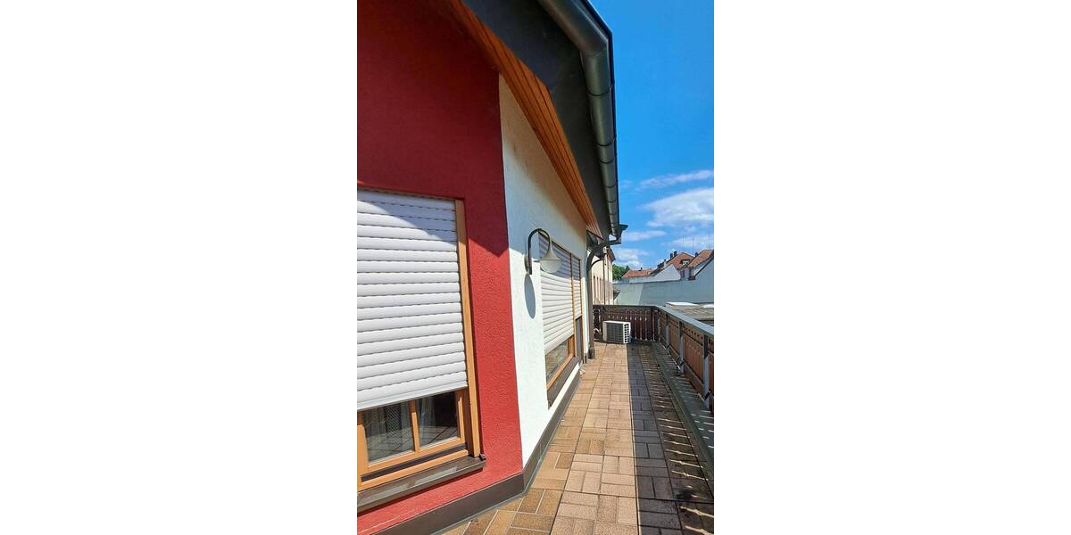 Mehrfamilienhaus, Wohnhaus Lahr - 6 Zimmer, 225 m&sup2;, 649.000&euro; | Angebot:25778876