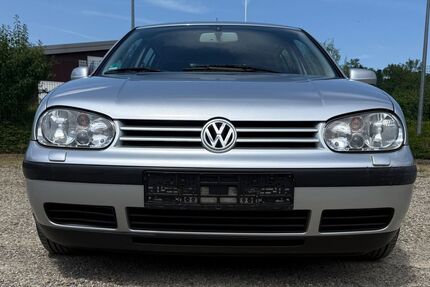 VW Golf 131.000 km 5.750 &euro; Neuried 77743