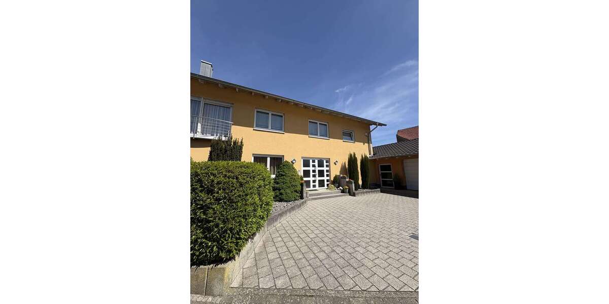 Einfamilienhaus Kehl - 9 Zimmer, 250 m&sup2;, 630.000&euro; | Angebot:26400158