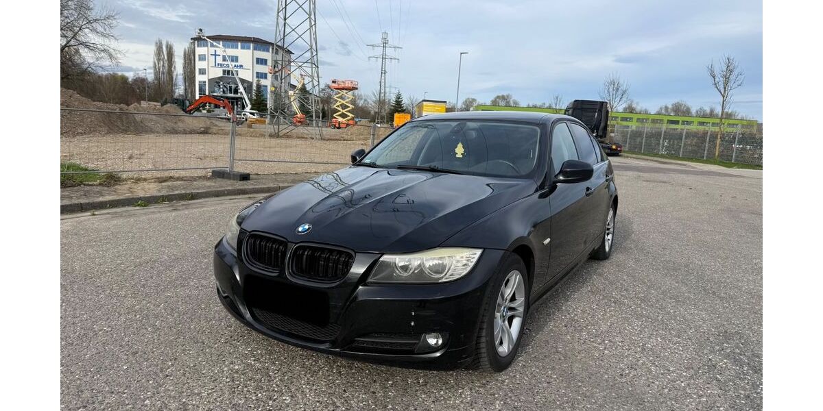 BMW 318 172.000 km 3.699 &euro; lahr 77933