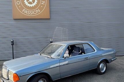 Mercedes-Benz 280 247.862 km 12.700 &euro; Schutterwald 77746