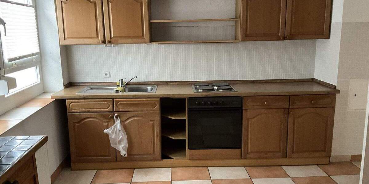 Mehrfamilienhaus, Wohnhaus Friesenheim - 6 Zimmer, 150 m&sup2;, 275.000&euro; | Angebot:25696768