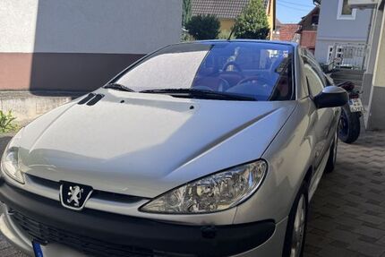 Peugeot 206 151.100 km 1.999 &euro; Hohberg 77749