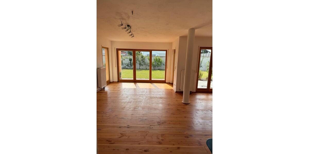 Erdgeschoßwohnung Kehl - 3.5 Zimmer, 83 m&sup2;, 850&euro; | Angebot:26049566