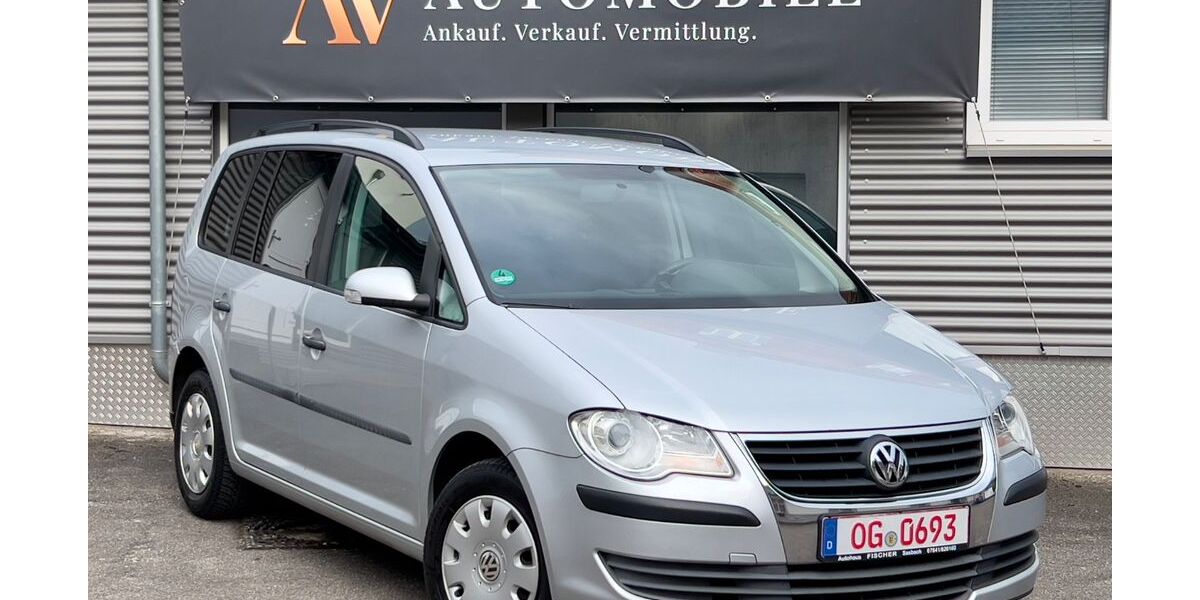 VW Touran 325.000 km 2.490 &euro; Lahr 77933