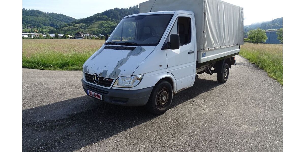 Mercedes-Benz Sprinter 207.930 km 2.399 &euro; Gengenbach 77723