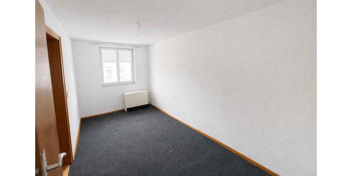 Etagenwohnung Ettenheim - 3 Zimmer, 81 m&sup2;, 1.295&euro; | Angebot:25977729