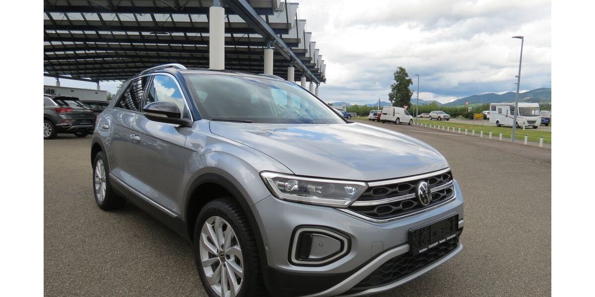 VW T-Roc 5.534 km 32.200 &euro; Sasbach 77880