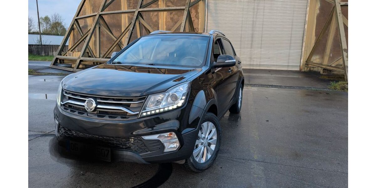 SsangYong Korando 88.940 km 9.599 &euro; Lahr 77933
