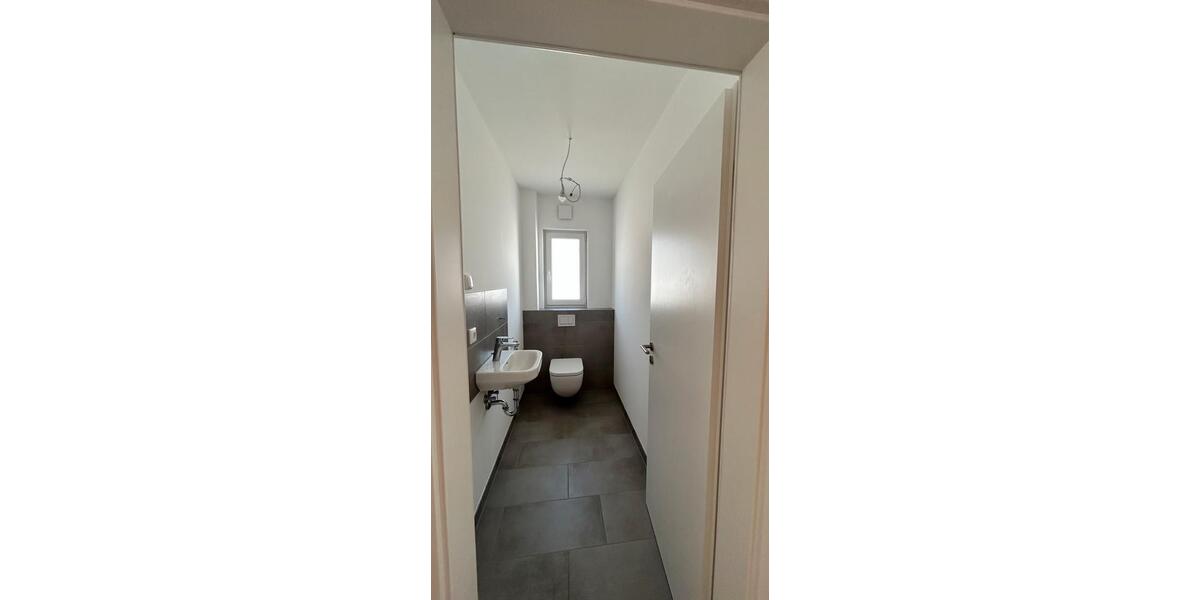 Etagenwohnung Kehl - 4 Zimmer, 135 m&sup2;, 1.751&euro; | Angebot:25362227