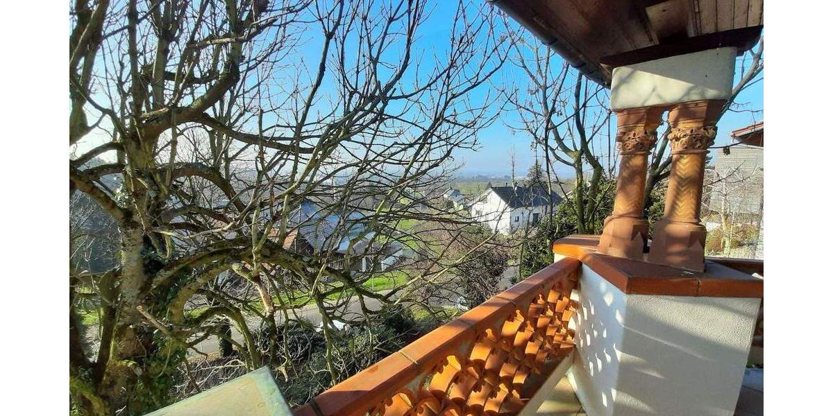 Einfamilienhaus Ottersweier Ortsgebiet - 7 Zimmer, 170 m&sup2;, 550.000&euro; | Angebot:25654336