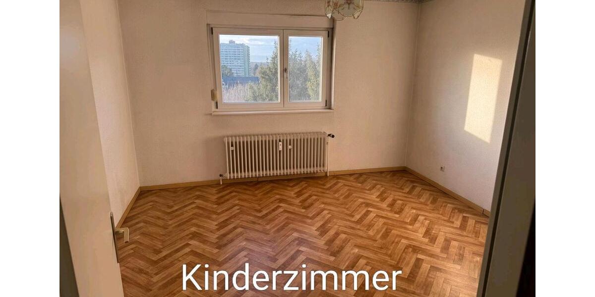 Etagenwohnung Lahr (Schwarzwald) - 3 Zimmer, 82 m&sup2;, 200.000&euro; | Angebot:26019887