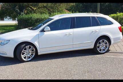 Skoda Superb 168.000 km 9.900 &euro; Willstätt 77731