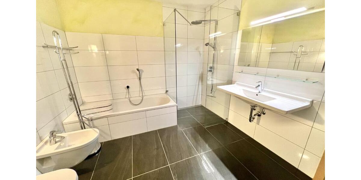 Erdgeschoßwohnung Schuttertal - 2.5 Zimmer, 115 m&sup2;, 790&euro; | Angebot:26048949