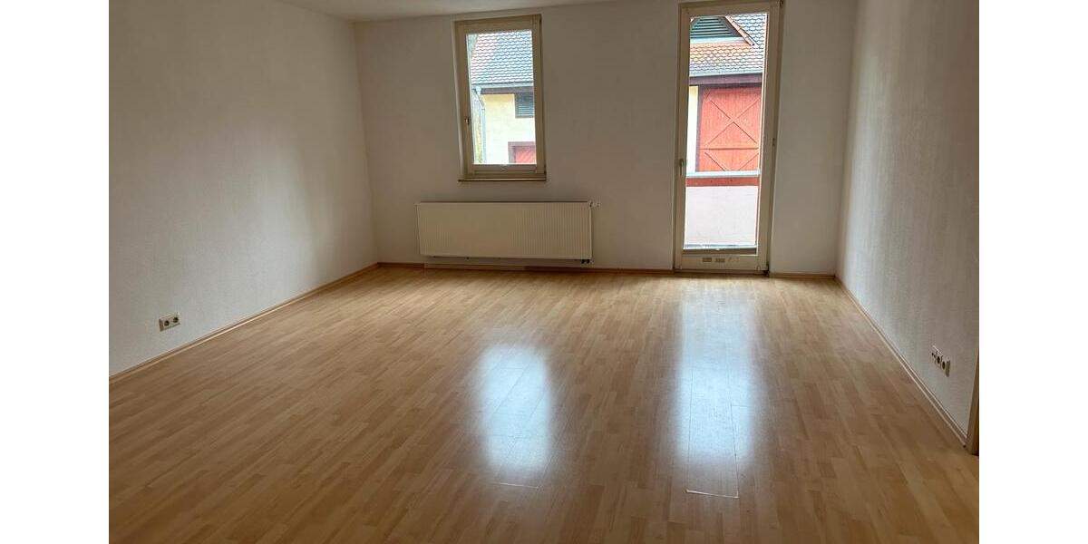 Hochparterre Seelbach - 3 Zimmer, 94 m&sup2;, 740&euro; | Angebot:25958688
