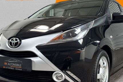 Toyota Aygo (X) 126.000 km 9.700 &euro; Bühl-Vimbuch 77815