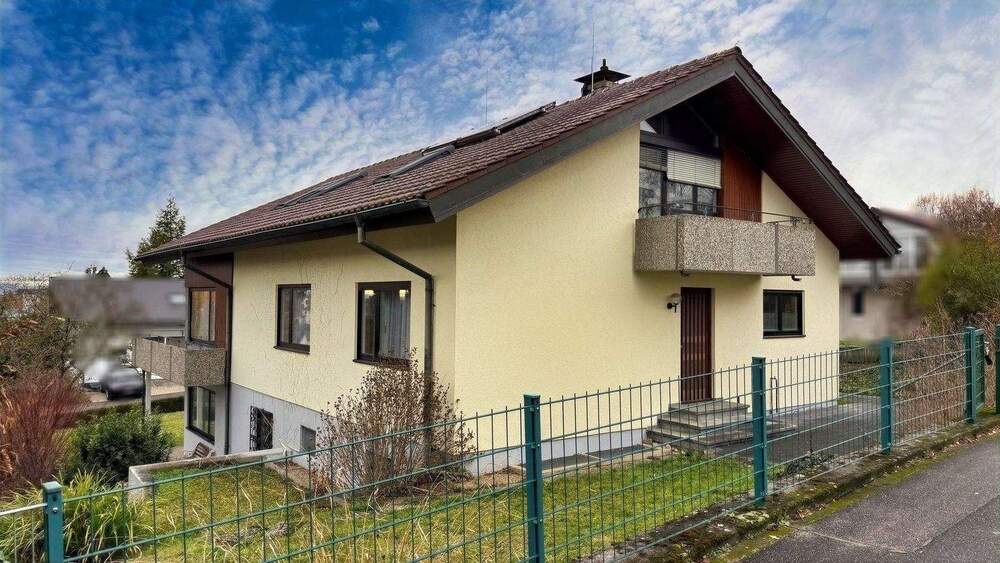 Mehrfamilienhaus, Wohnhaus Offenburg Nordoststadt - 9 Zimmer, 241 m&sup2;, 790.000&euro; | Angebot:25834709