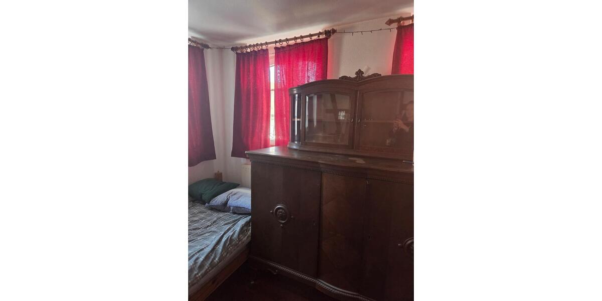 Erdgeschoßwohnung Friesenheim - 4 Zimmer, 140 m&sup2;, 1.700&euro; | Angebot:26676225