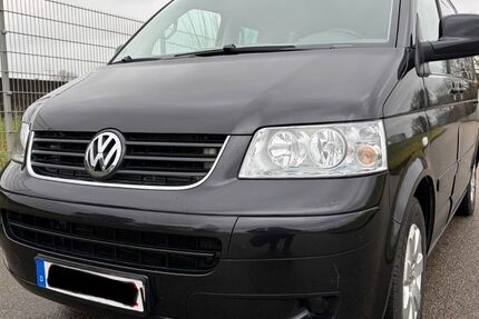VW T5 Transporter 301.000 km 7.500 &euro; Lahr 77933