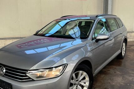 VW Passat Variant 285.000 km 8.985 &euro; Zell am Harmersbach 77736